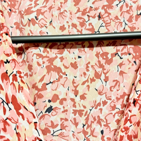 Pink floral wrap around dress - Picture 3 of 3